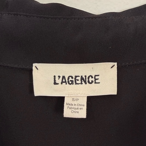 ✨ L'Agence Adalee Shirt ✨ - Picture 6 of 8